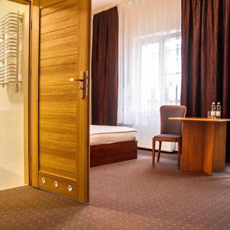 Hotel Mazowiecki Wow วอร์ซอ ภายนอก รูปภาพ