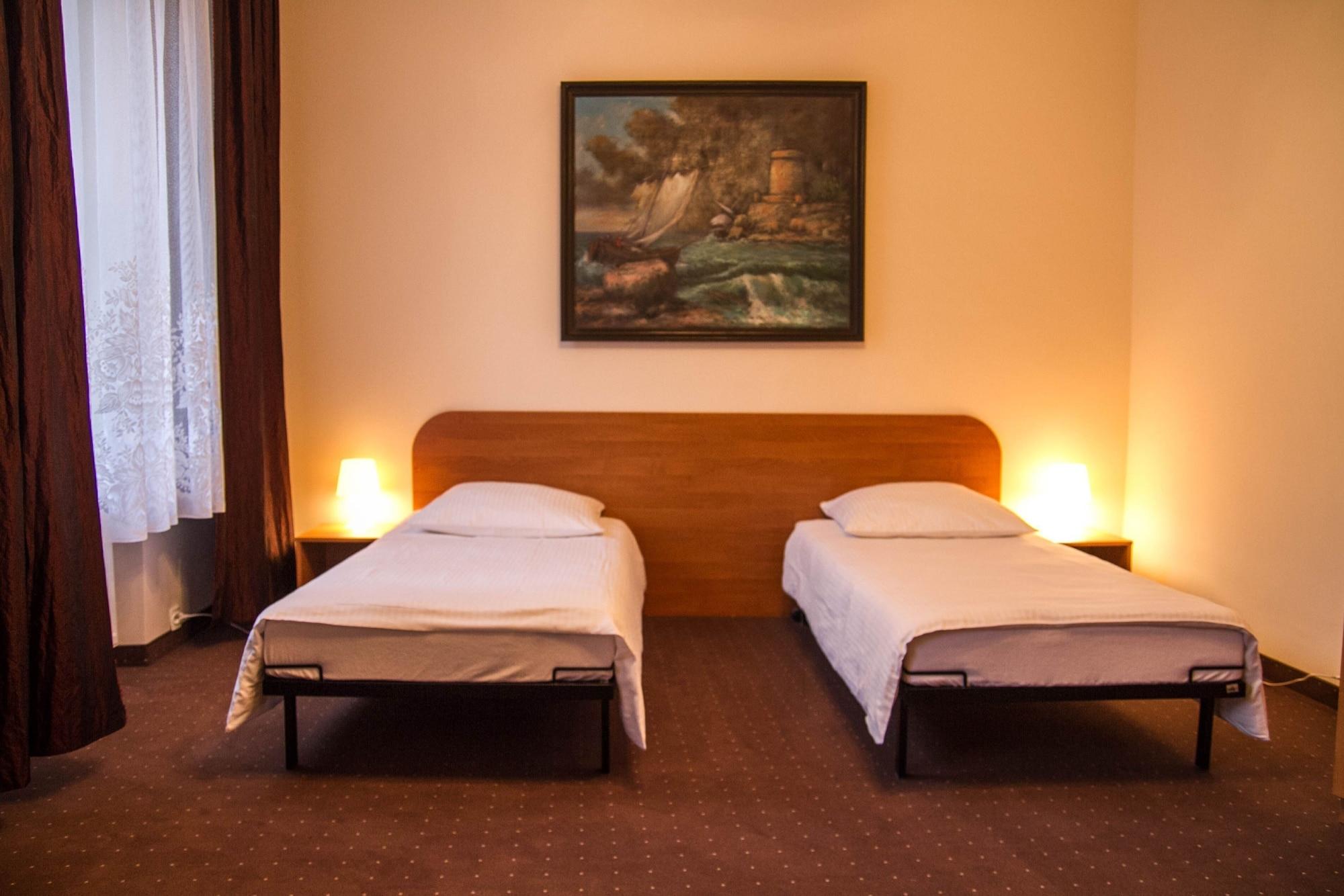 Hotel Mazowiecki Wow วอร์ซอ ภายนอก รูปภาพ