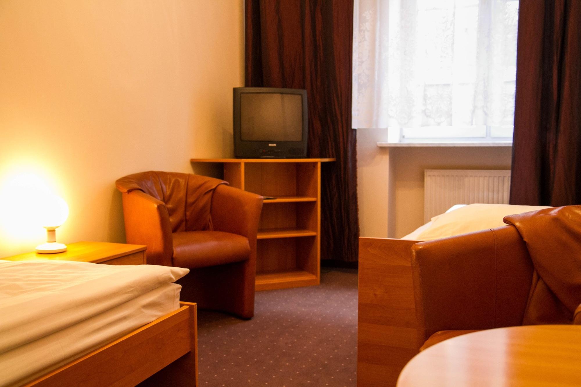 Hotel Mazowiecki Wow วอร์ซอ ภายนอก รูปภาพ