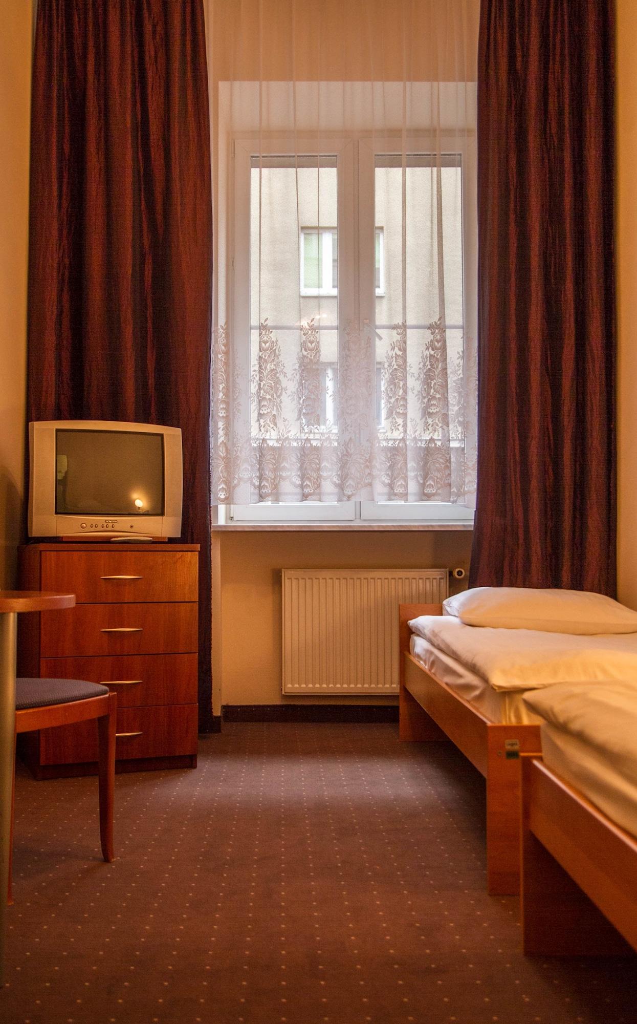 Hotel Mazowiecki Wow วอร์ซอ ภายนอก รูปภาพ