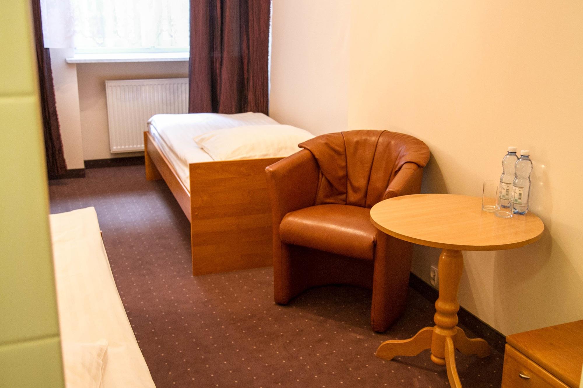 Hotel Mazowiecki Wow วอร์ซอ ภายนอก รูปภาพ