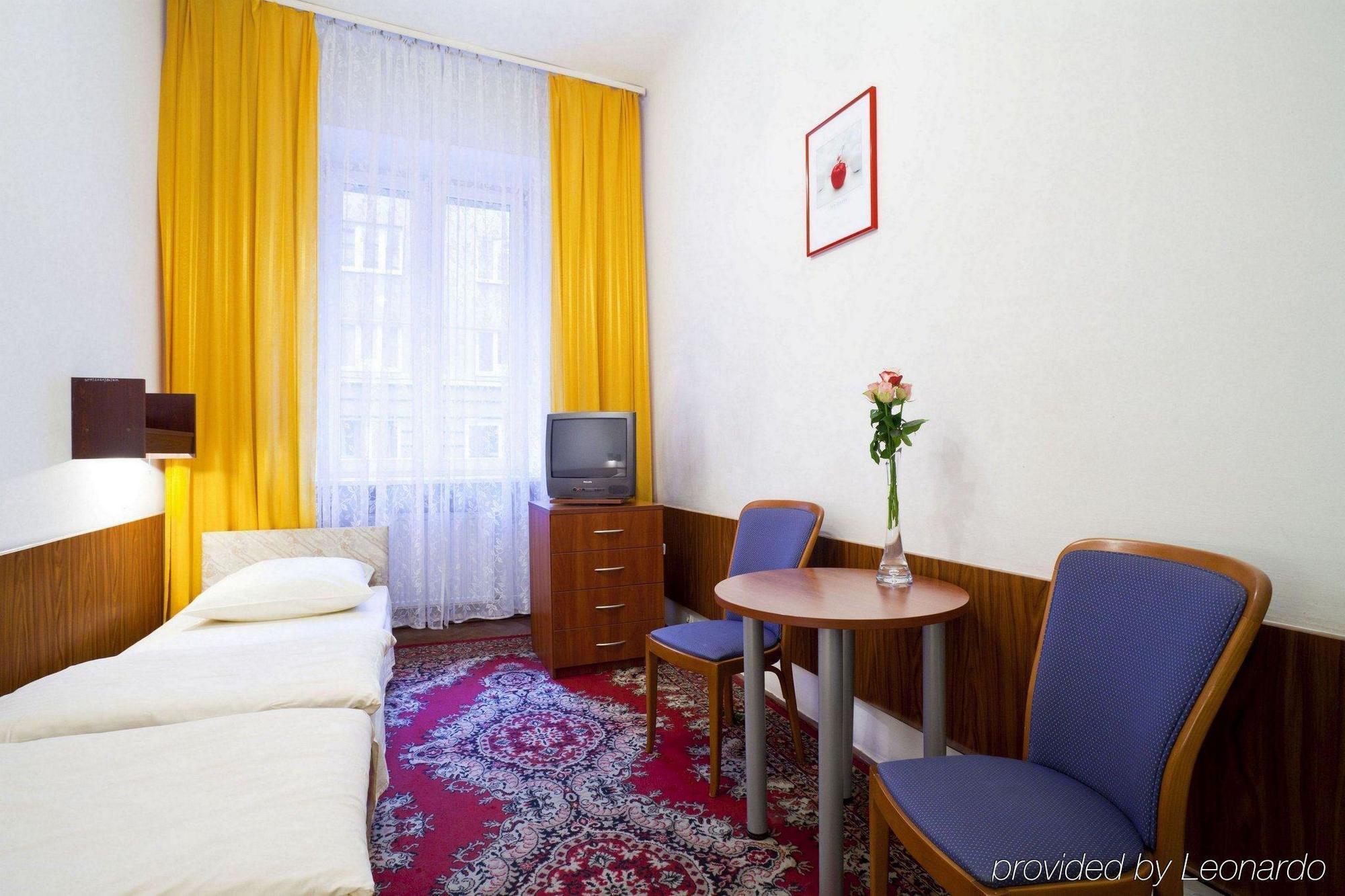 Hotel Mazowiecki Wow วอร์ซอ ห้อง รูปภาพ